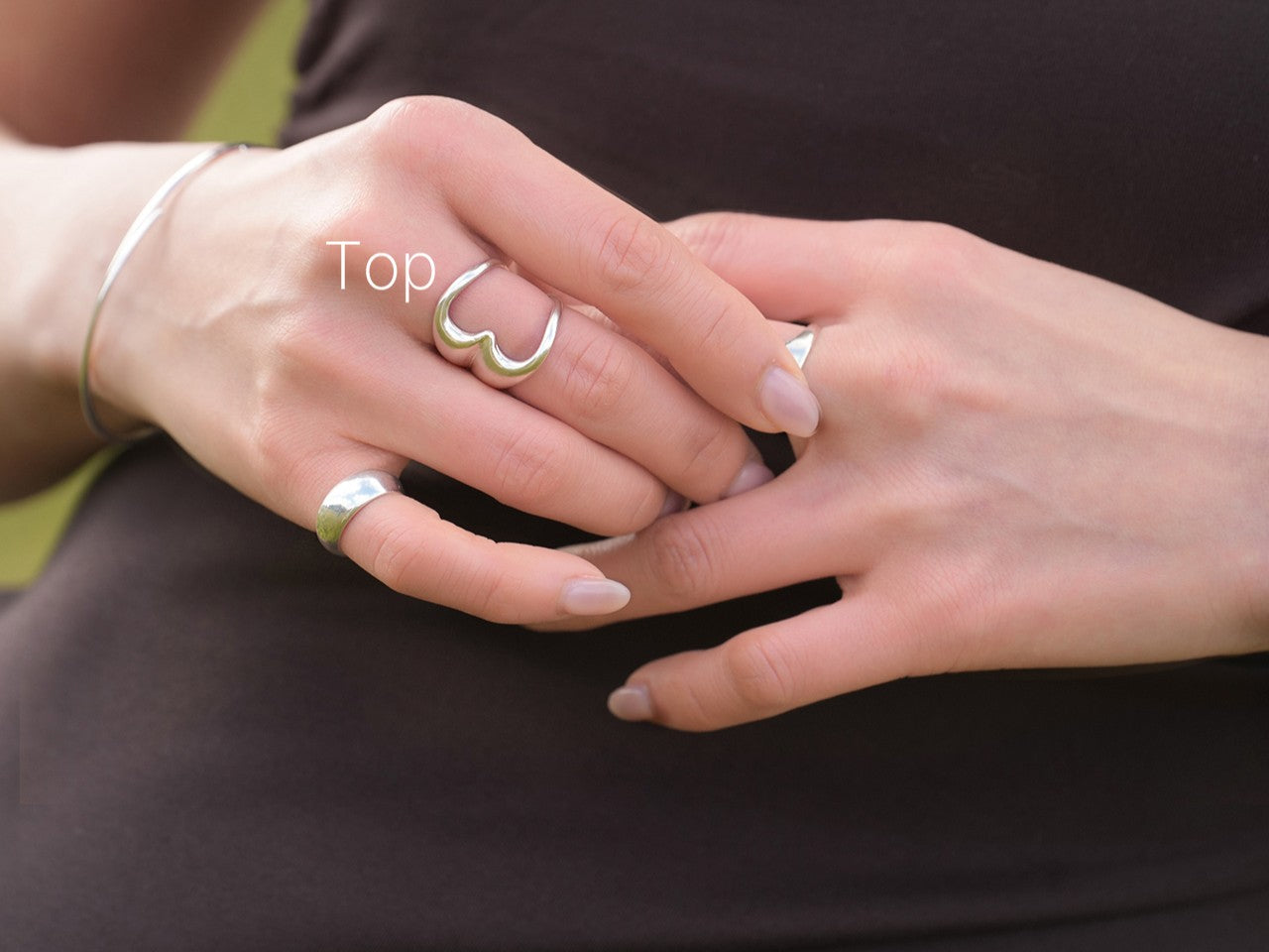 Connected love ring (Top)