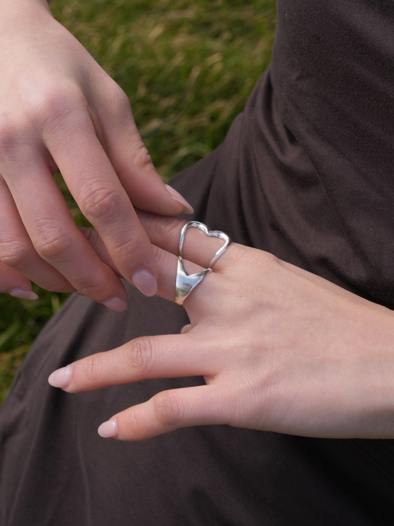 Connected love ring (Top)