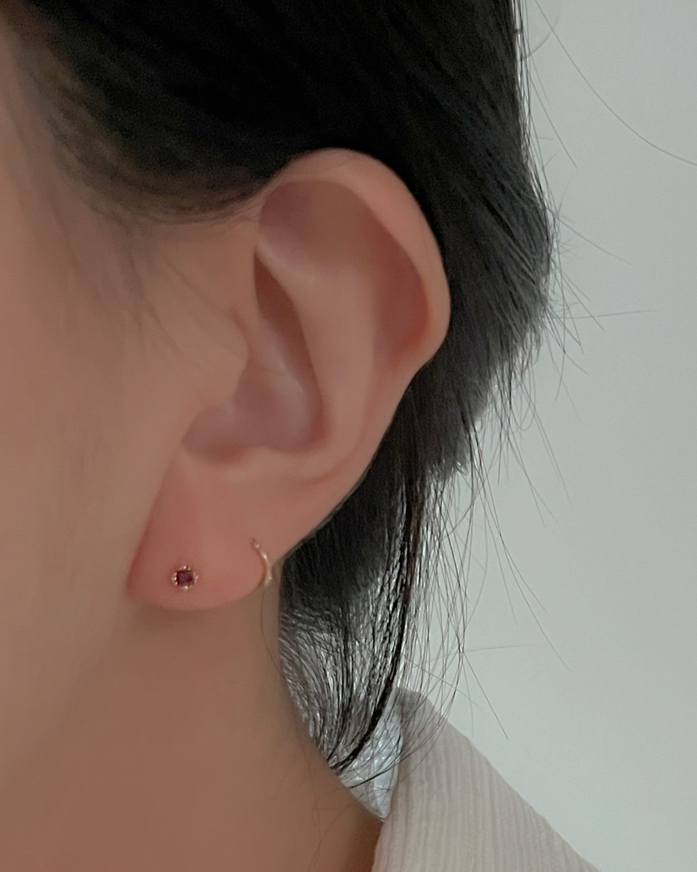 K14 2mm Natural gemstone mini gold piercing