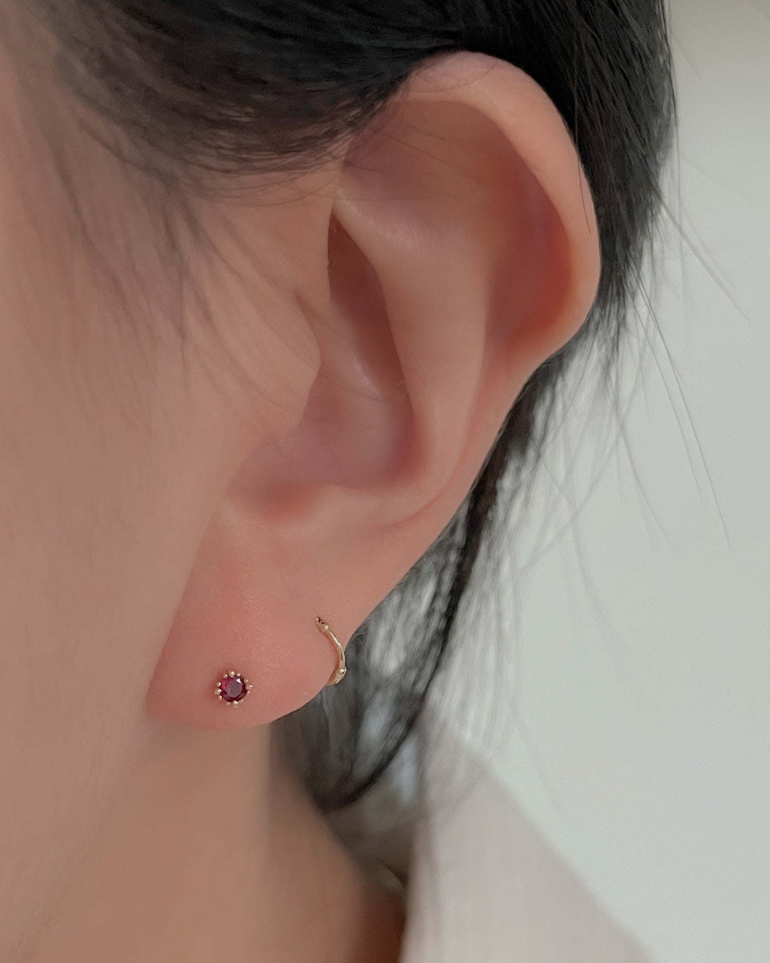 K14 2mm Natural gemstone mini gold piercing