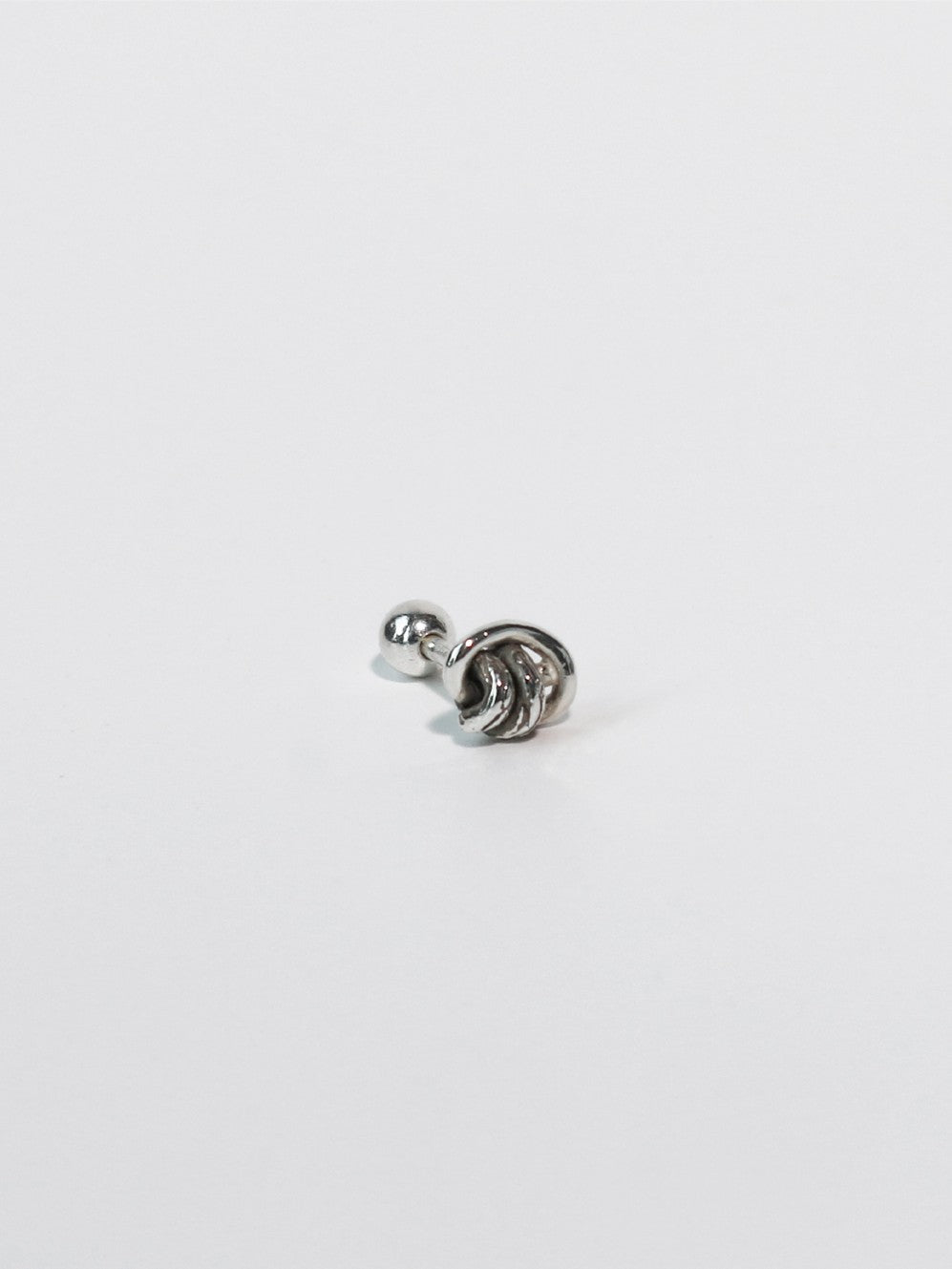 シードピアス