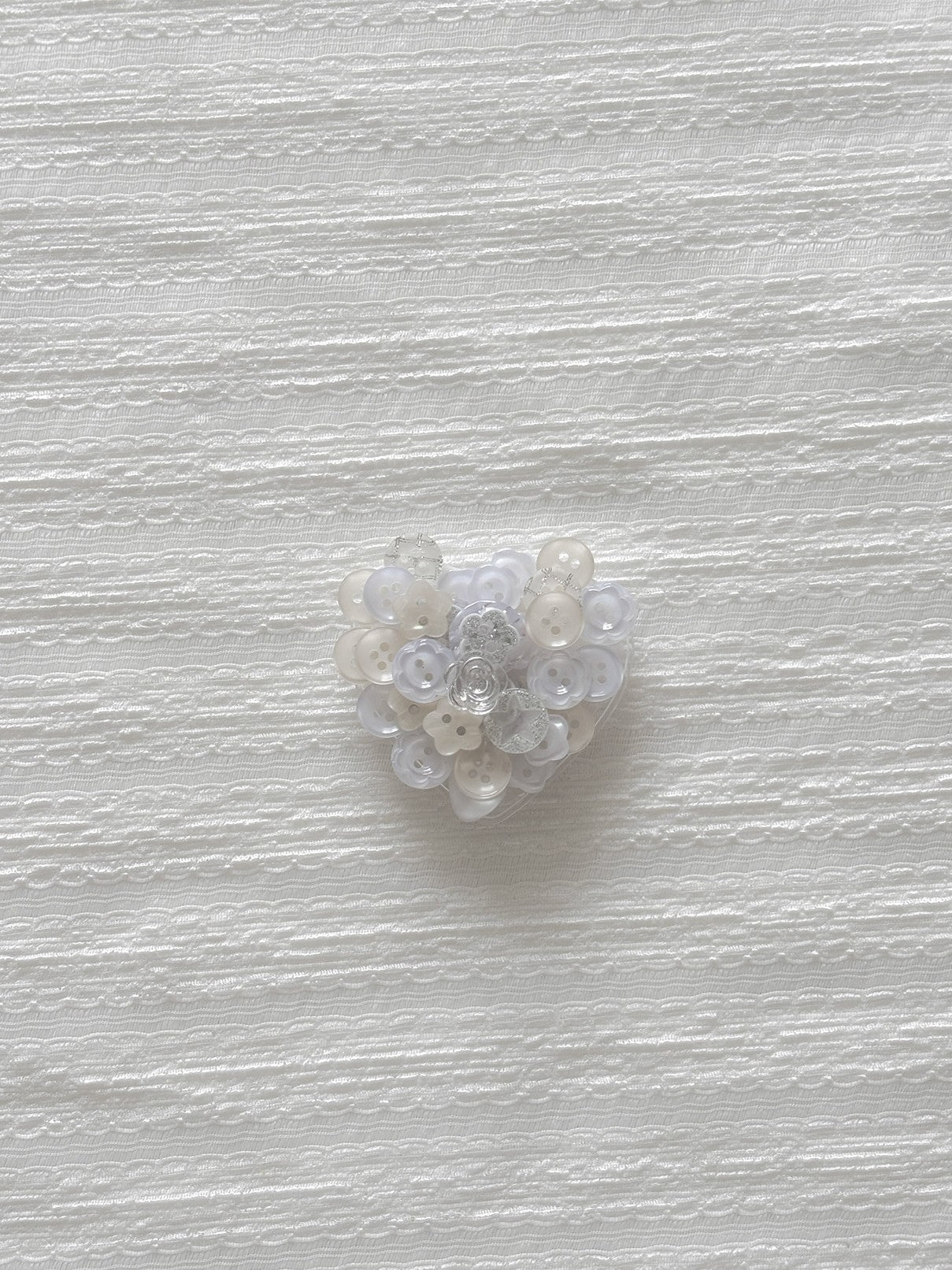 VINTAGE BUTTON HEART TALK
