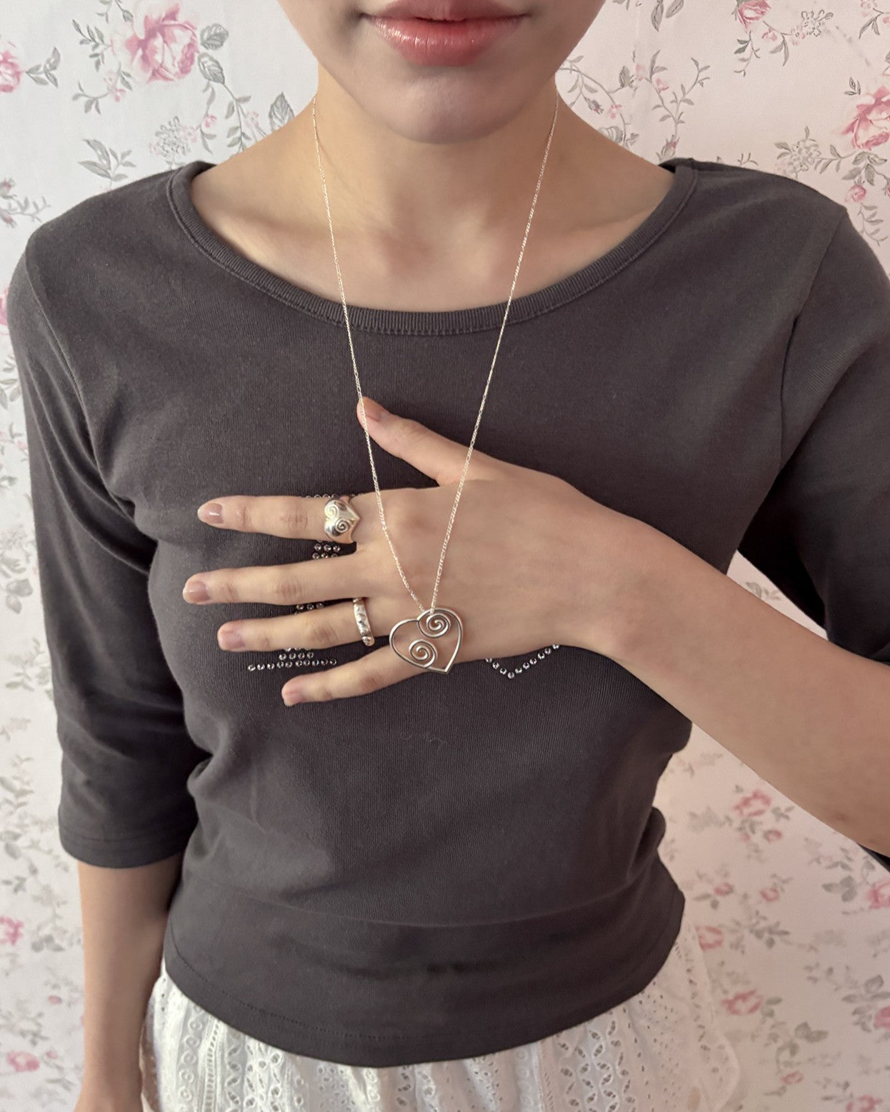 MOOD LOOP HEART LONG NECKLACE