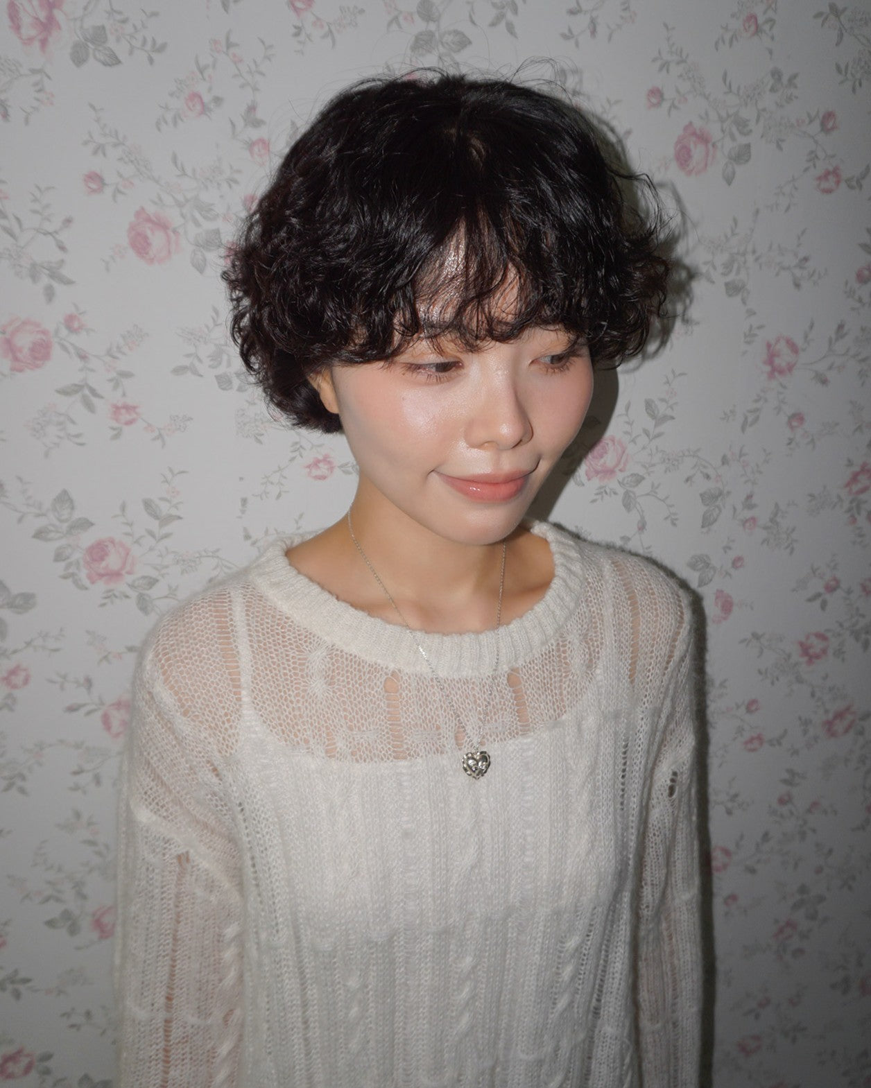 CUSHION HEART RIBBOON NECKLACE