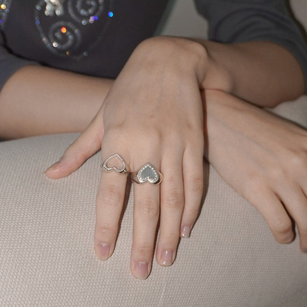 ICING COOKIE HEART STUD RING