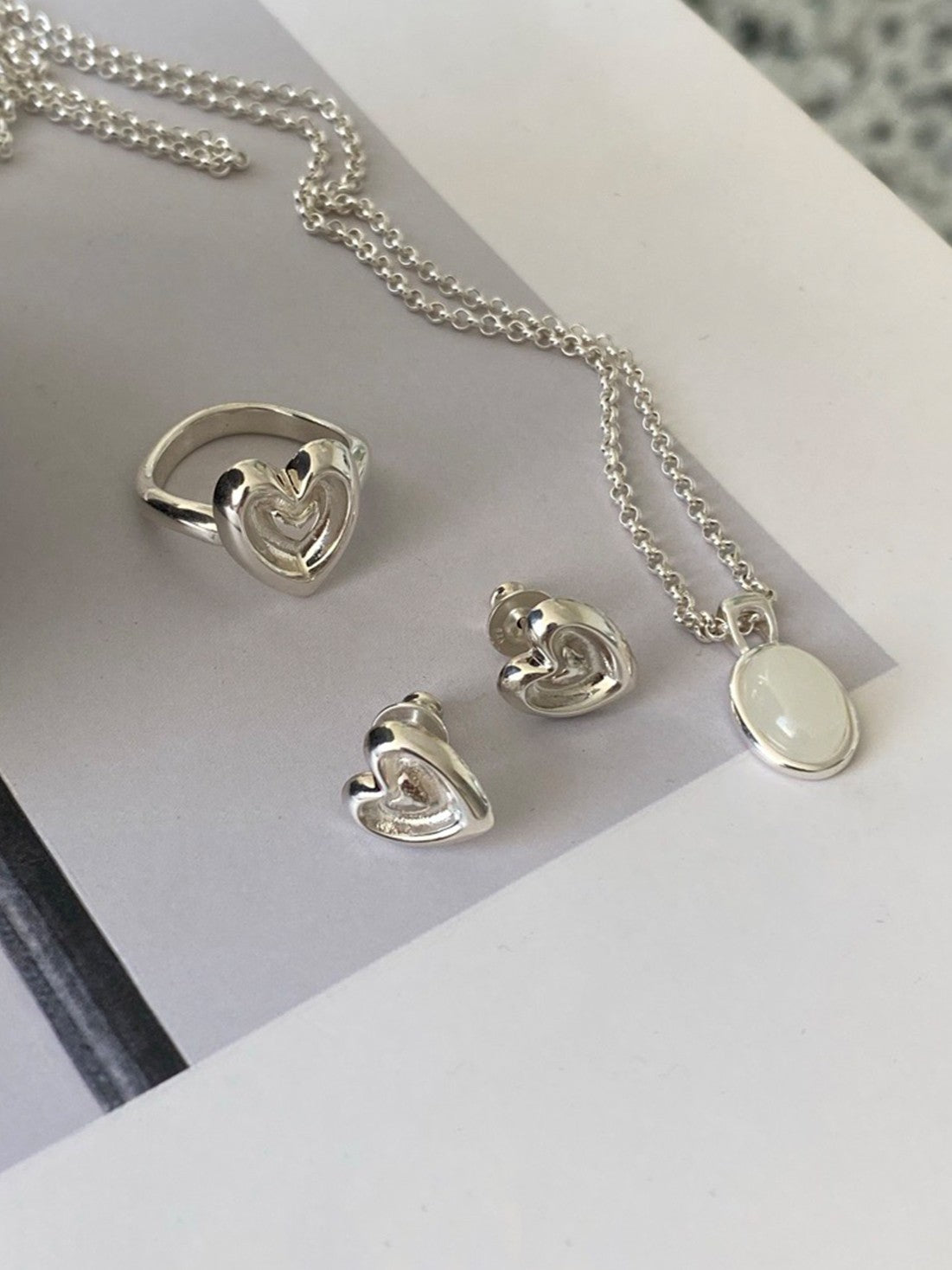 Romance heart earring (Sterling Silver)