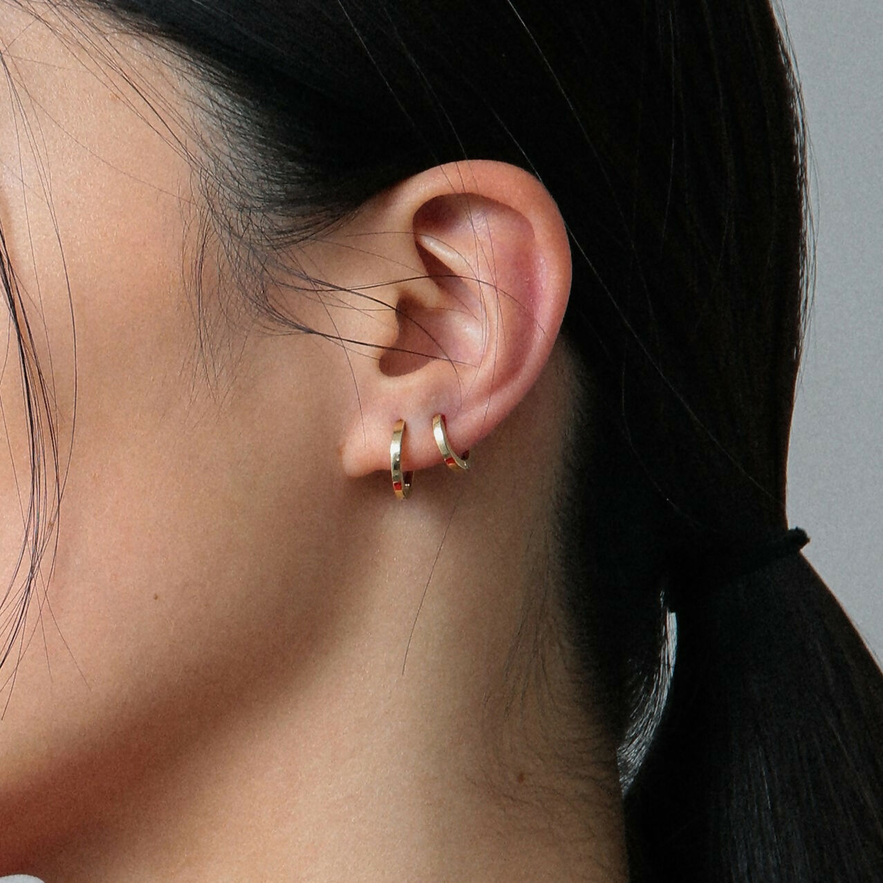 K10 フラット フープピアス:スモール / 10K flat hoop pierced earring - small