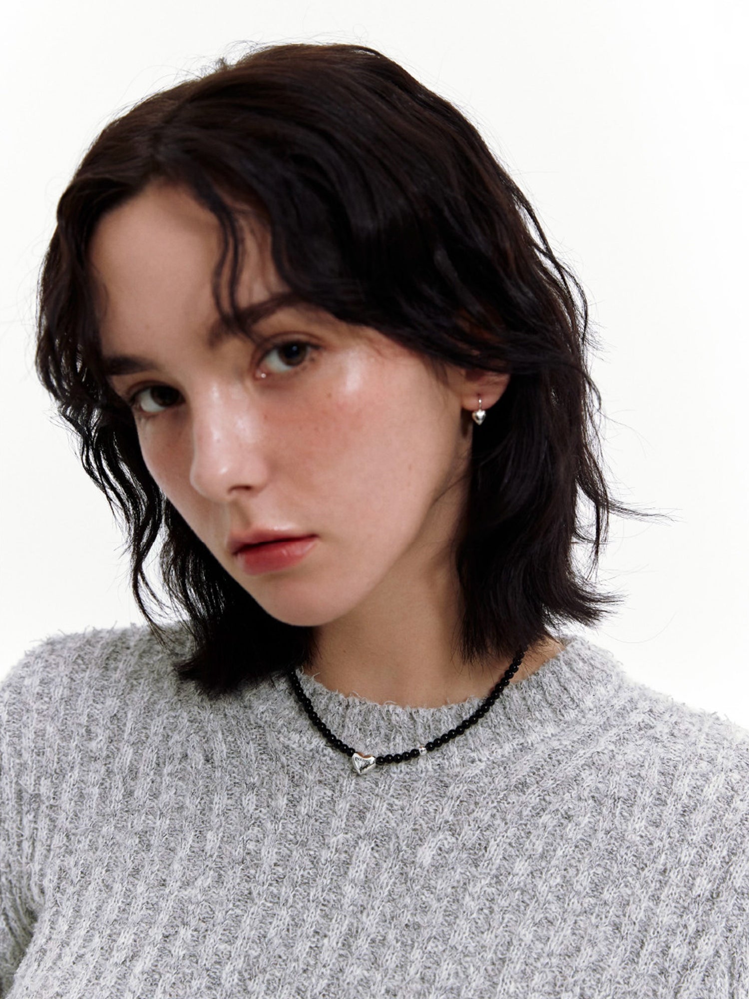 ラブ ミニ ワンタッチピアス / Love mini one-touch earrings (2 colors)