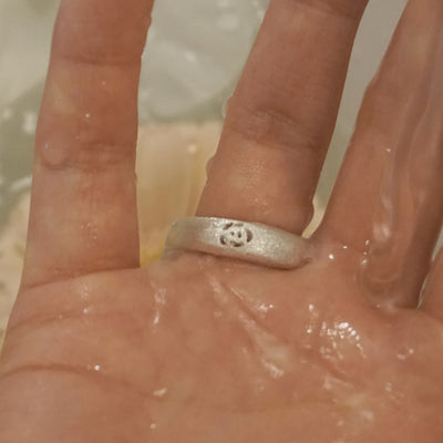 FLOWER HOLE RING