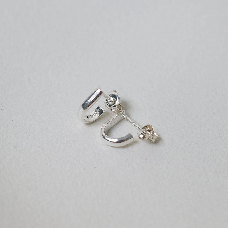 Piccola line earring