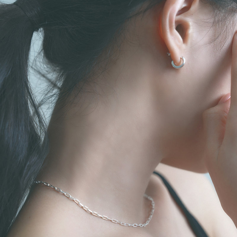 embrace loop earring_L