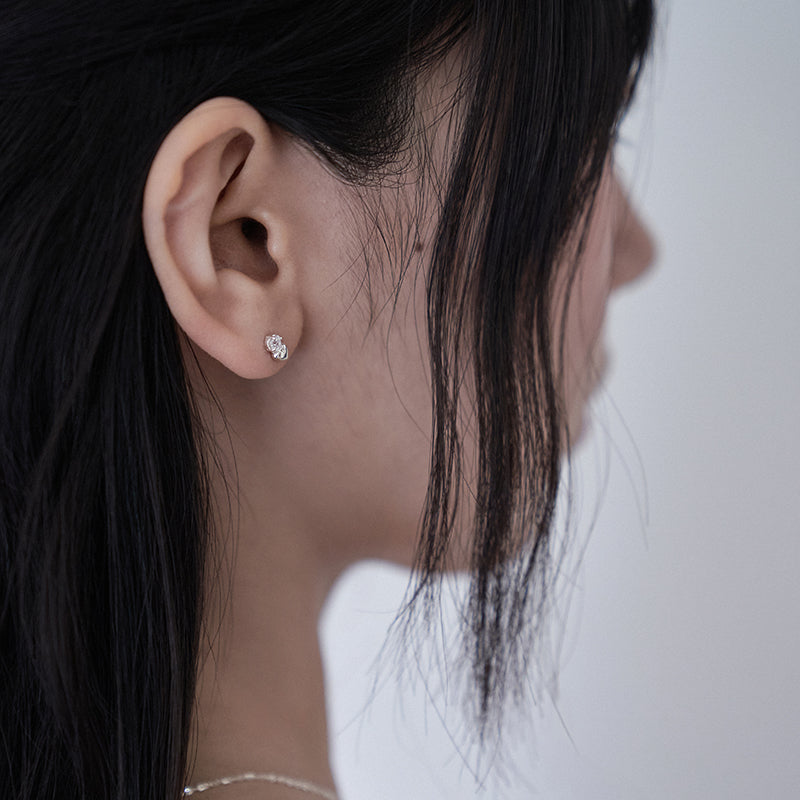 Glimmer Heart Earring