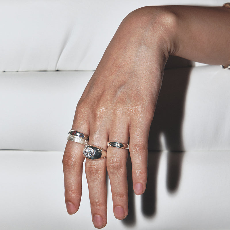 rosette pattern ring