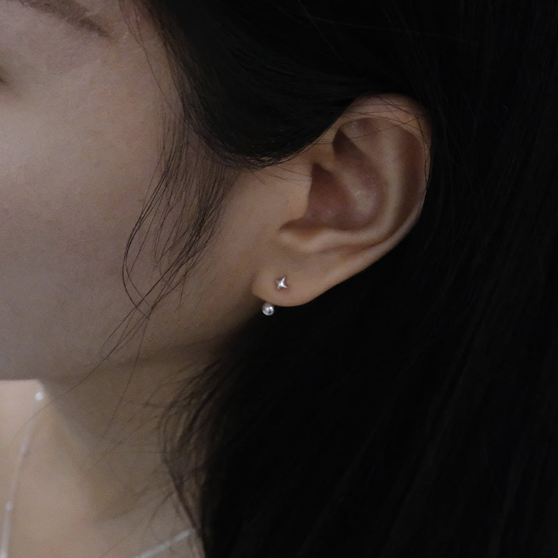 TWO WAY STAR EARRINGS