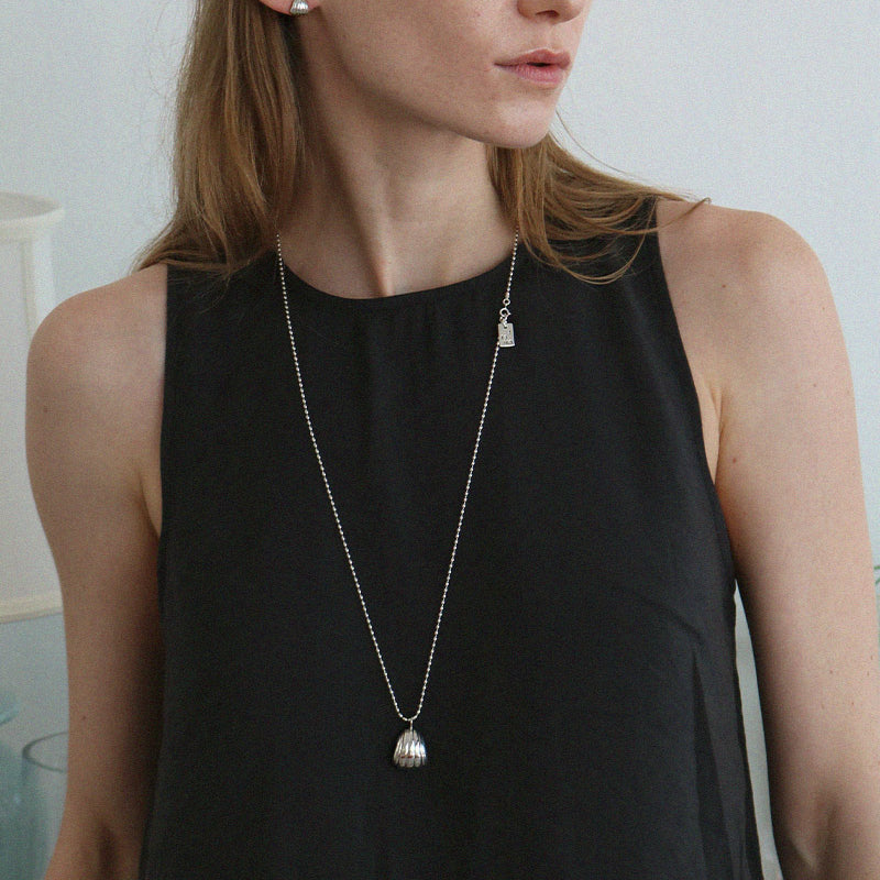 SHELINE NECKLACE
