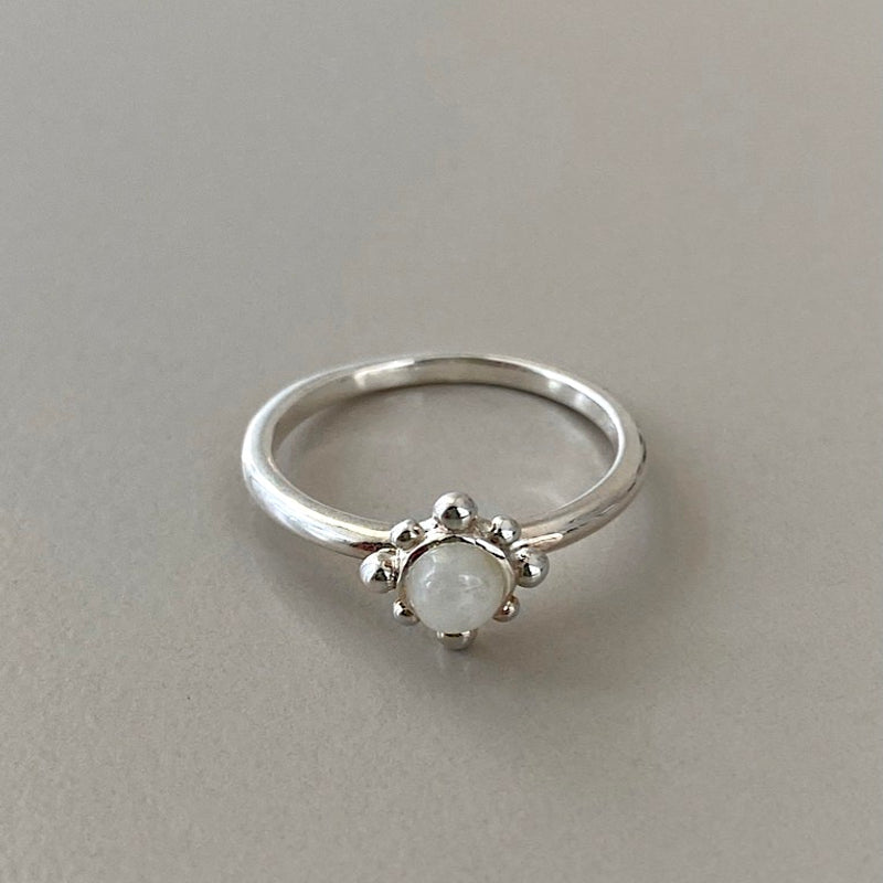 Moonstone Flower Ring (Sterling Silver)