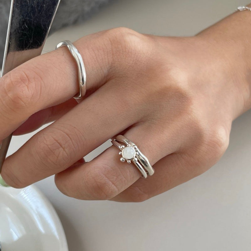 Moonstone Flower Ring (Sterling Silver)