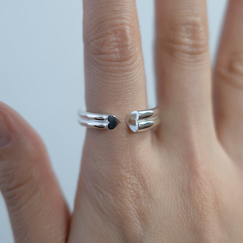 DOUBLE HEART RING