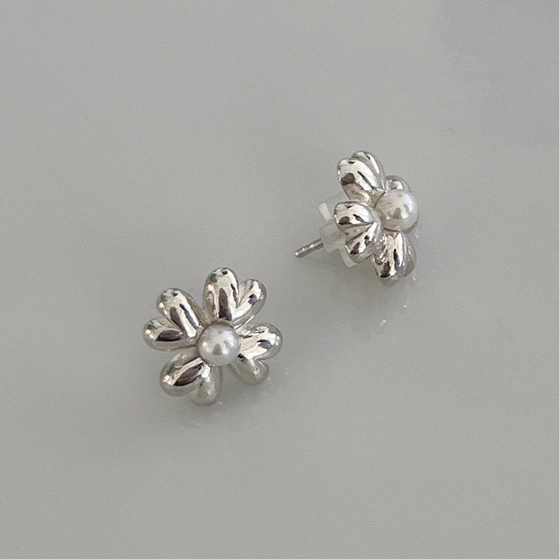 HEART CLOVER EARRING