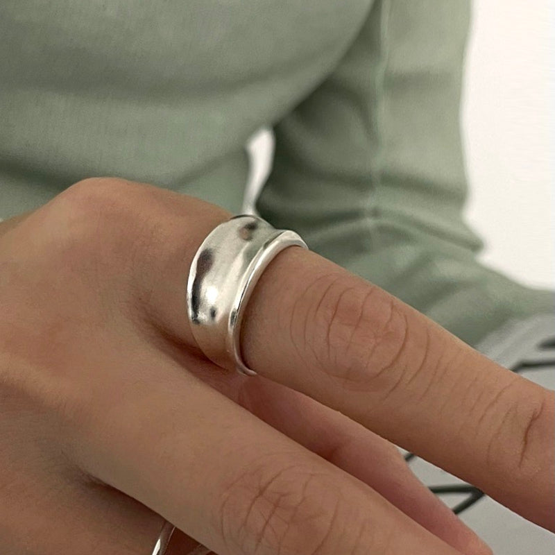 Matt curve ring bold handmade ring (Sterling Silver)