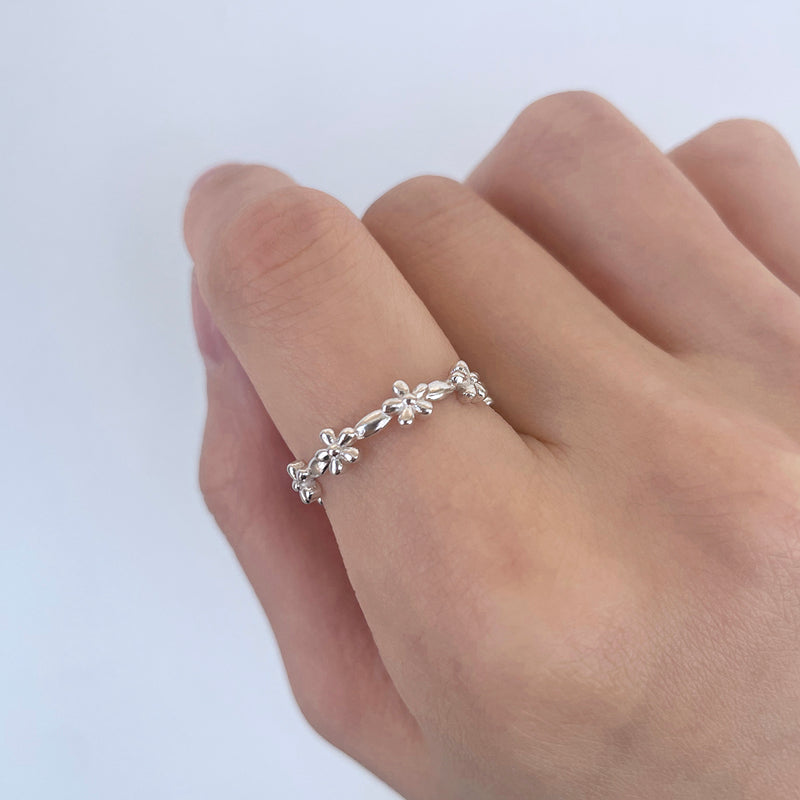FLORAL RING