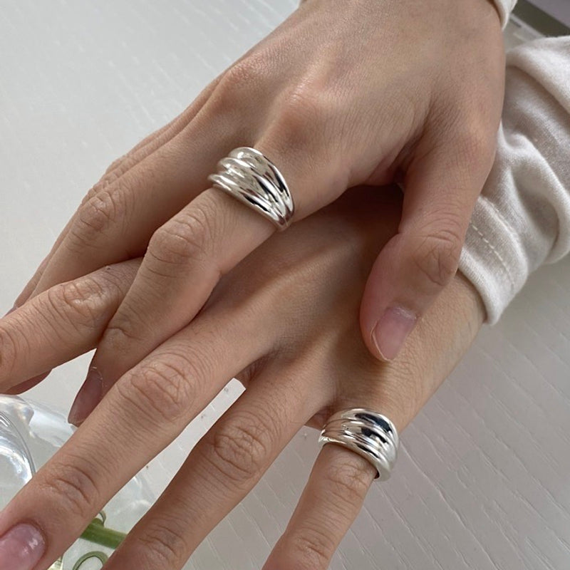 Triple line ring Triple bold ring