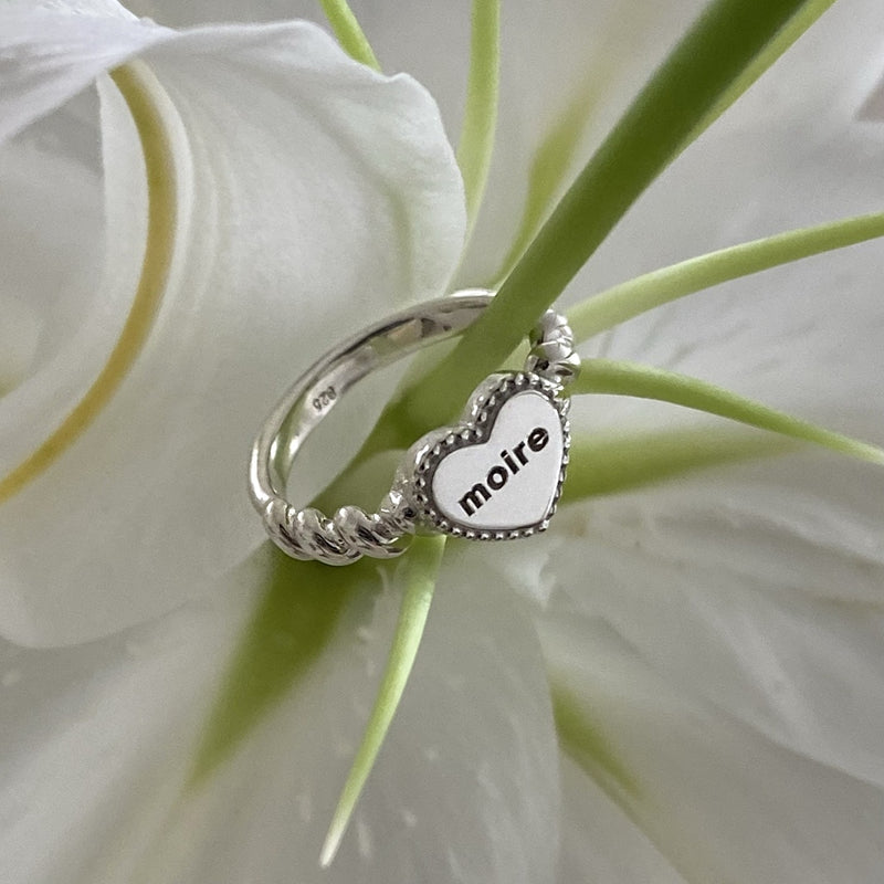 Bloom heart ring (engraved)