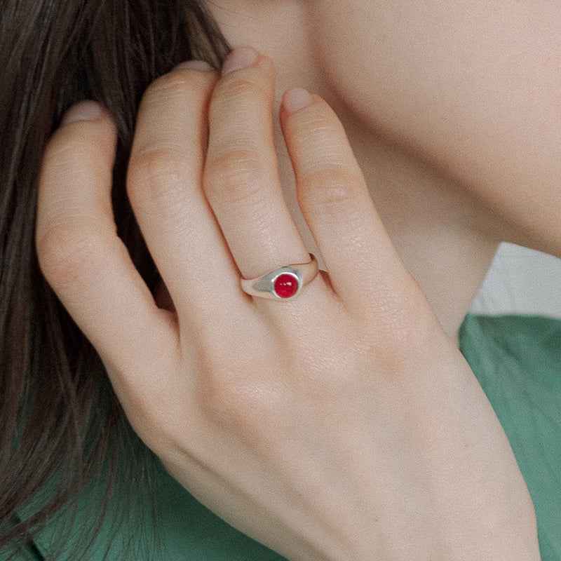 Sole ring _ red gemstone (cherry stone)