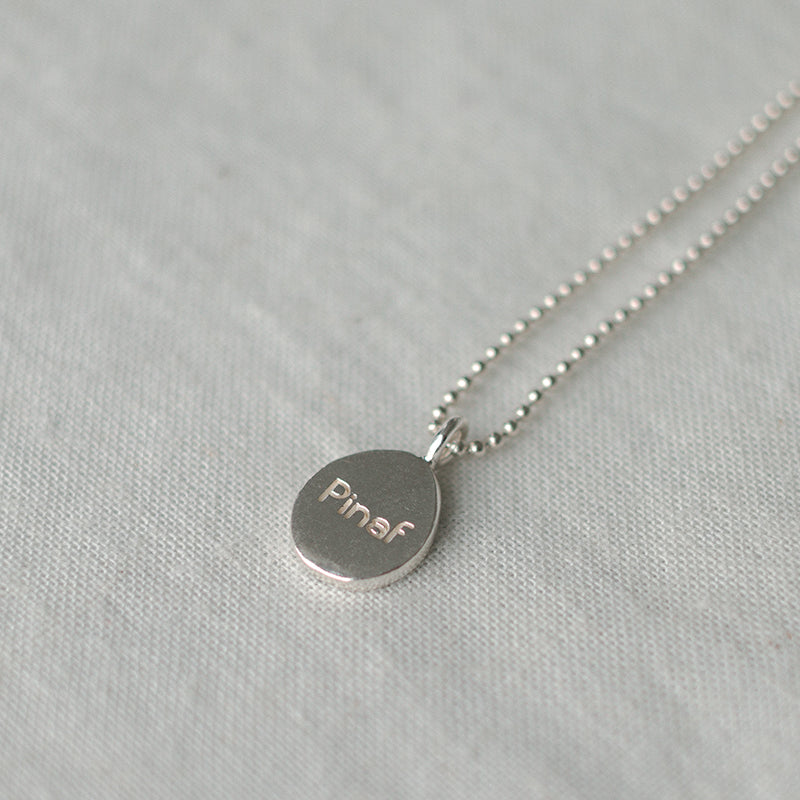 Carina poppy necklace