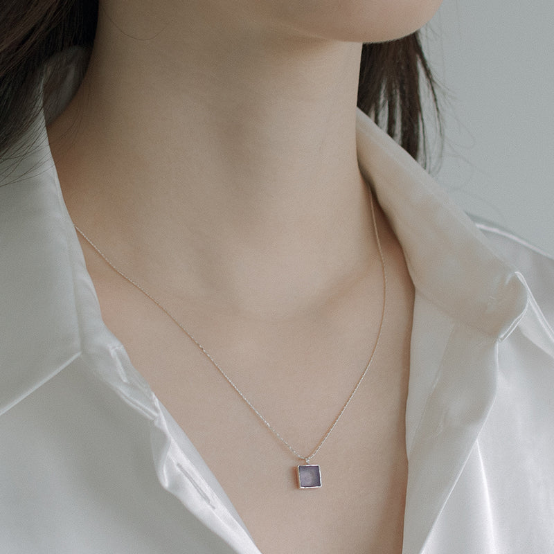 Square necklace _ purple gemstone (lavender jade)