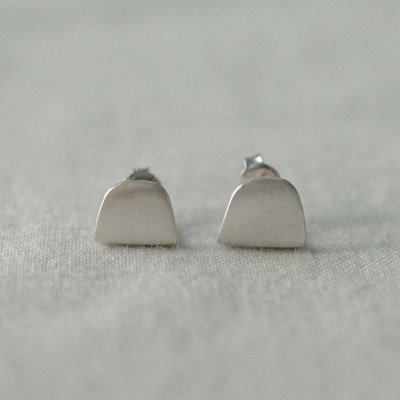 Piccola matte earring