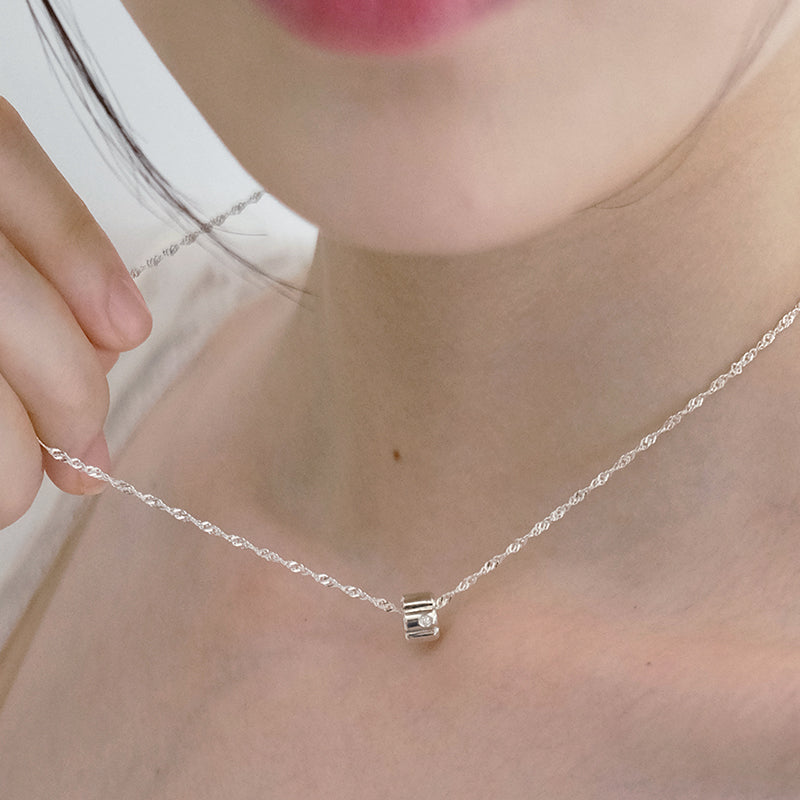 flush marshmallow pendant