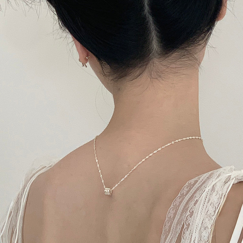 flush marshmallow pendant