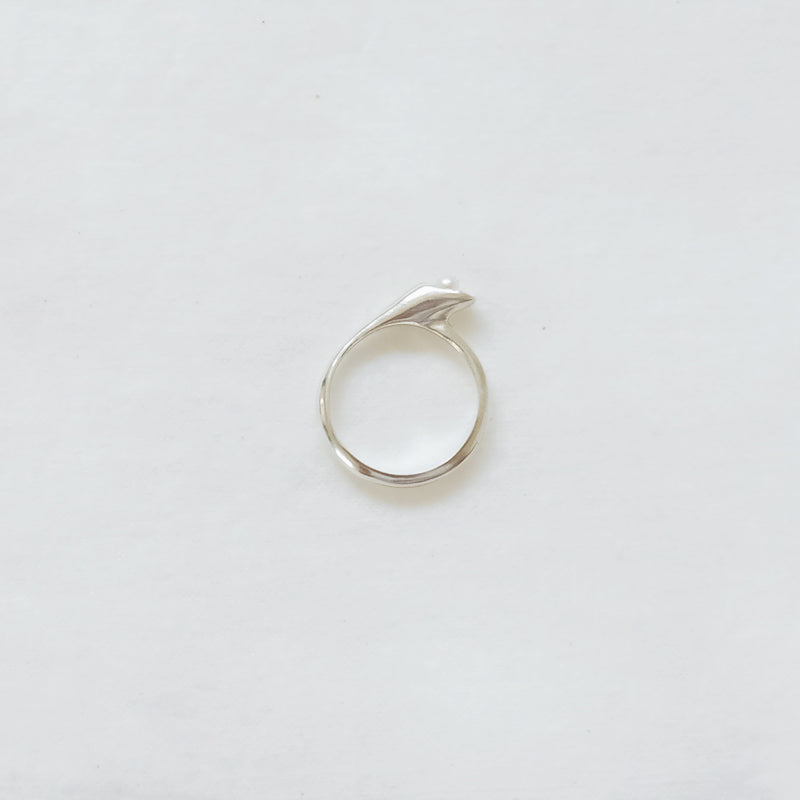 Pearl morning glory ring