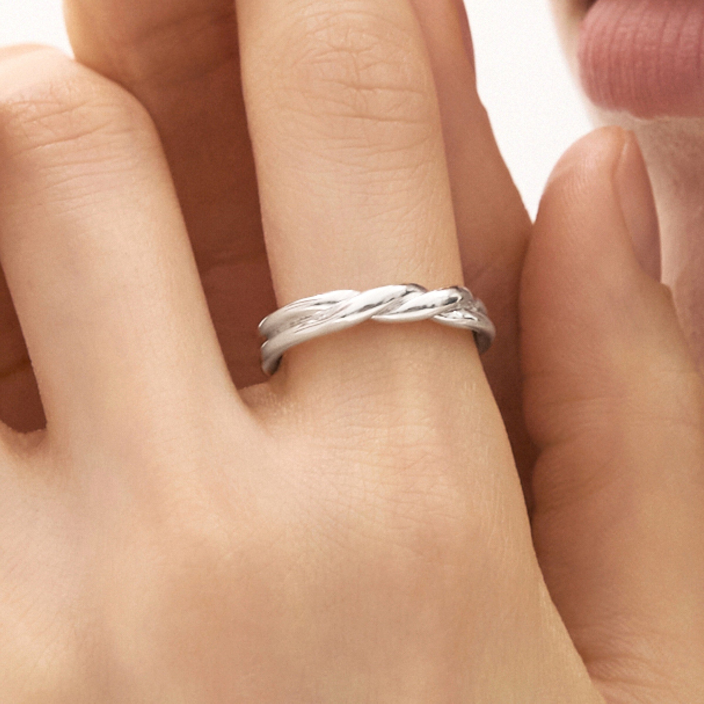 シルバータイドループウィアモンズリング / Silver Tide Loop Ring