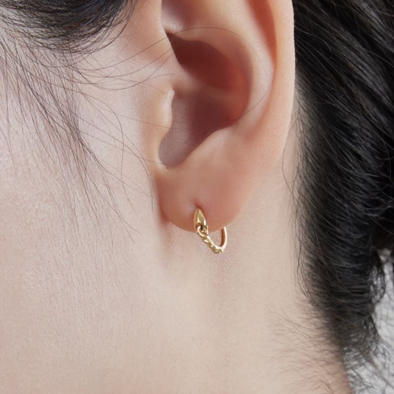 シルバー ツイスト リンク ワンタッチ ピアス / Silver Twist Link One-Touch Earrings