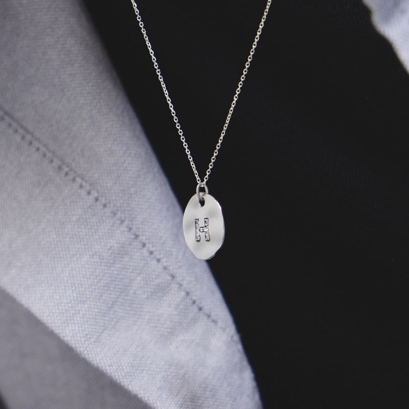 シルバー メルティング イニシャル ネックレス / Silver Melting Initial Necklace