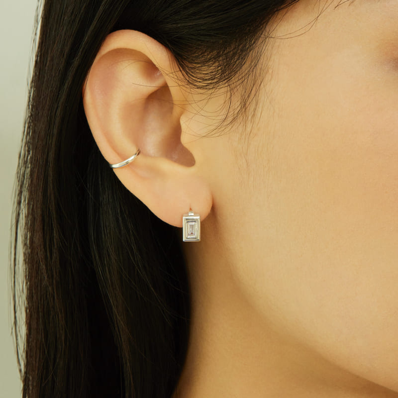 シルバー スクエア フレーム バゲット ワンタッチ ピアス / Silver Frame Baguette One Touch Earrings