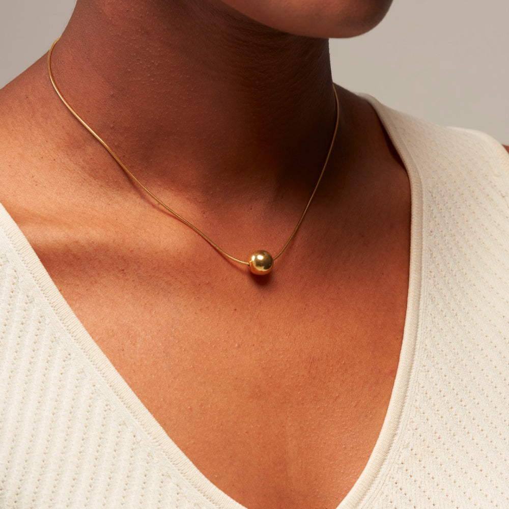 ボール スネーク ネックレス (ゴールド ボール) / Ball Snake Necklace (Glossy Gold Ball)