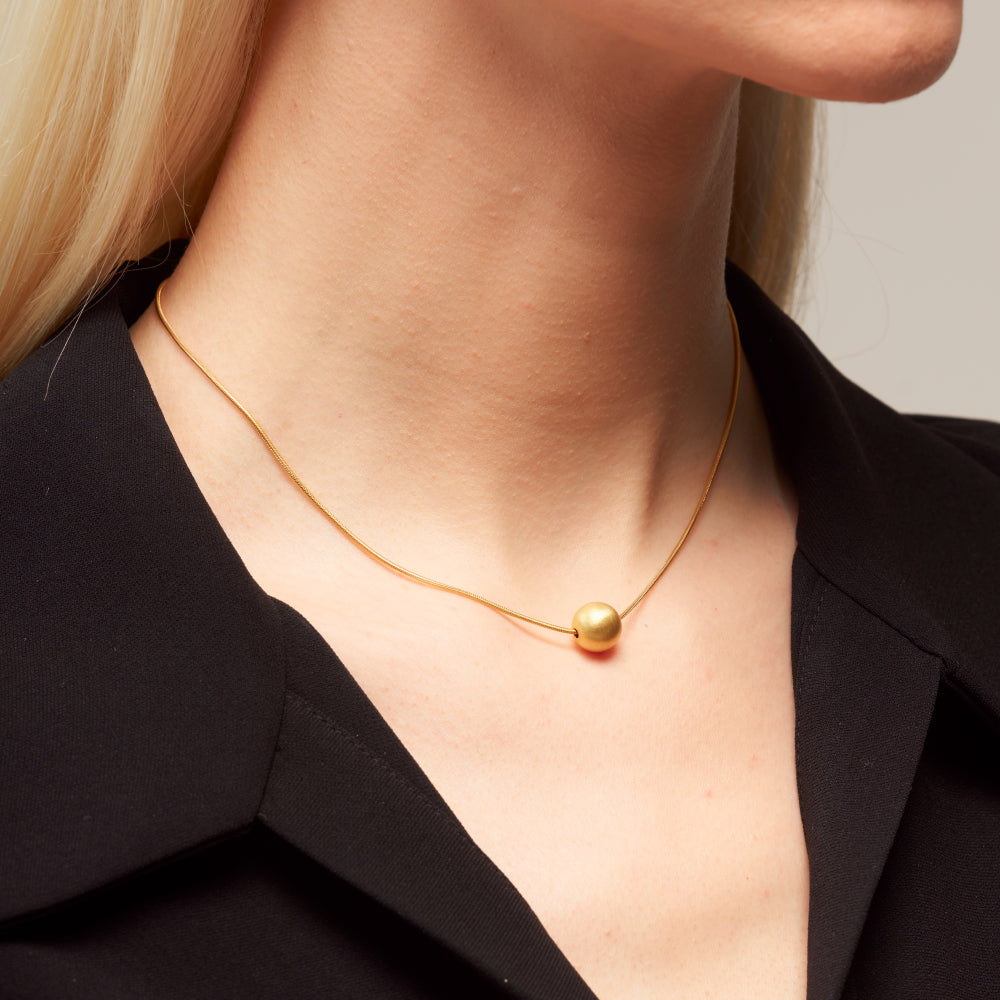 ボール スネーク ネックレス (マット ゴールド ボール) / Ball Snake Necklace (Matt Gold Ball)