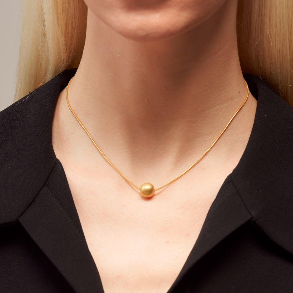 ボール スネーク ネックレス (マット ゴールド ボール) / Ball Snake Necklace (Matt Gold Ball)
