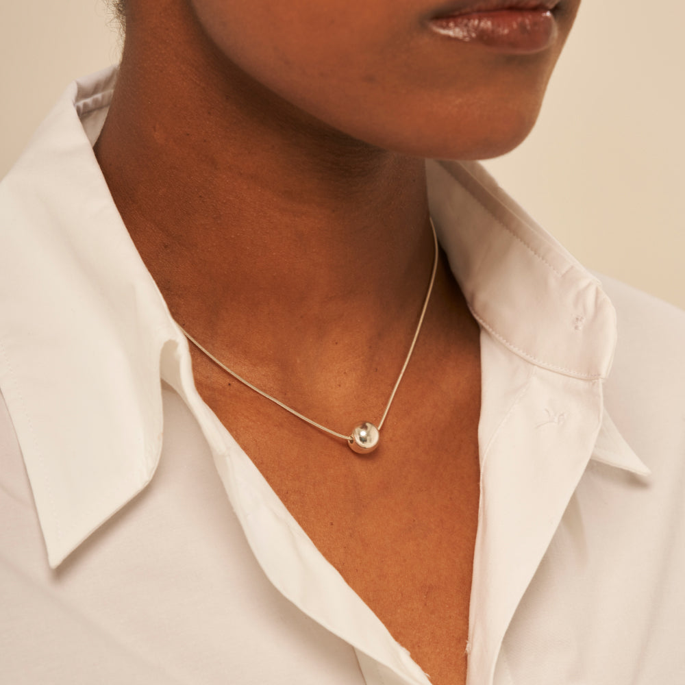 ボール スネーク ネックレス シルバー (シルバー ボール) / Ball Snake Necklace (Glossy Silver Ball)