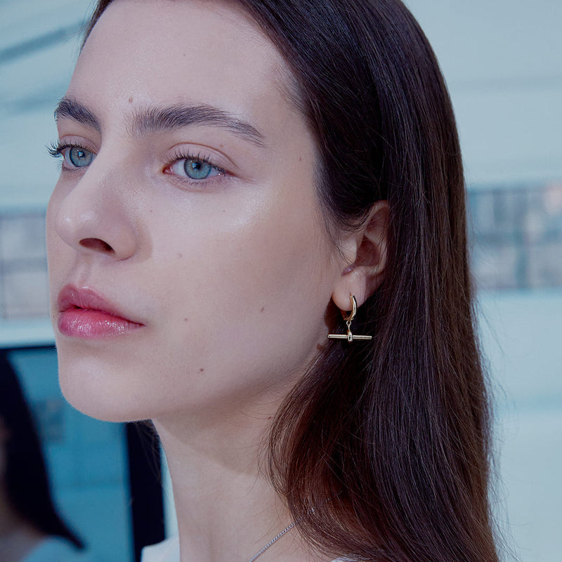 AVIROD ローイング シルバー ピアス:イエロー / AVIROD ROWING SILVER EARRINGS - YELLOW