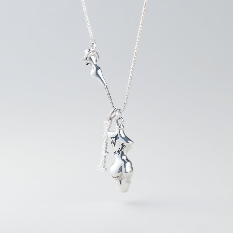 Buddy ラブ マイセルフ ネックレス:ホワイト / BUDDY LOVE MYSELF NECKLACE - WHITE