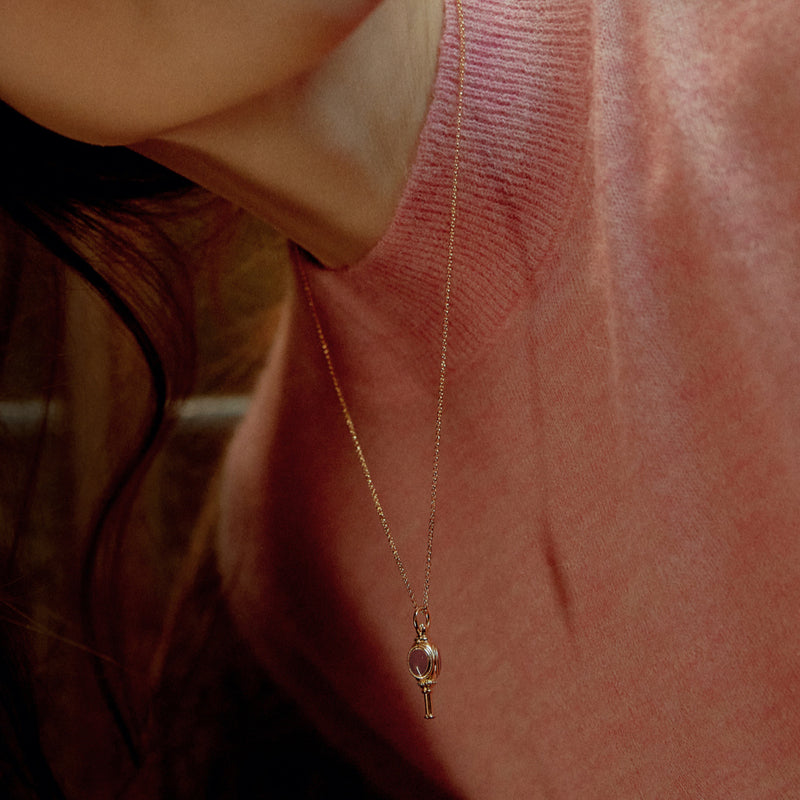 MASTER スピン ゴールデン キー ローズ ブラウン ネックレス / MASTER Spin Golden Key Rose Brown Necklace