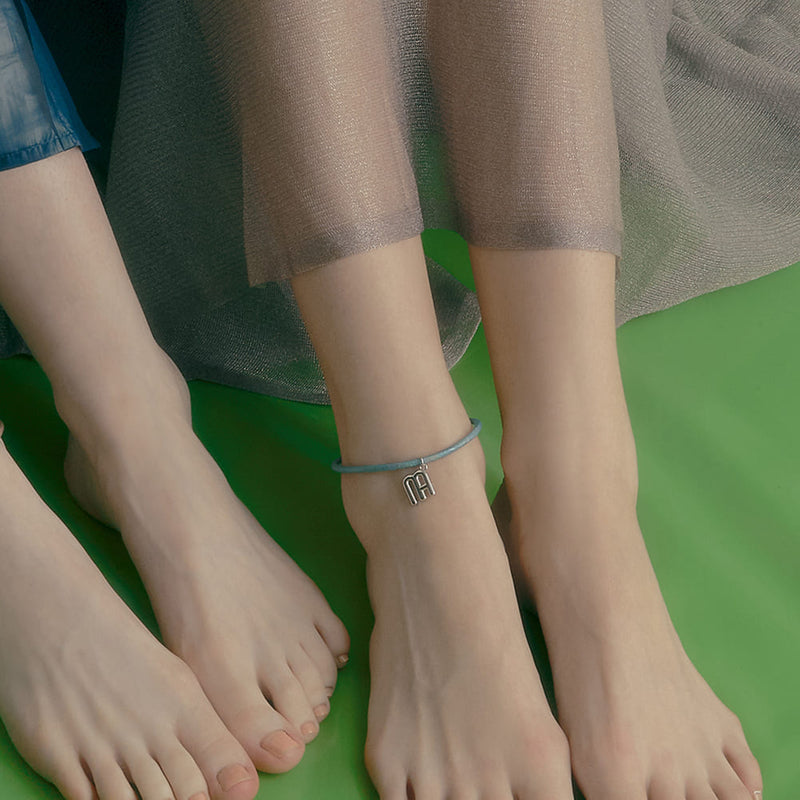 FAVO-LIT シグニチャー グリッター レザー アンクレット:空色 / FAVO-LIT SIGNATURE GLITTER LEATHER ANKLET - SB