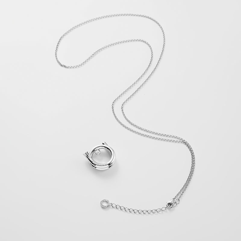 Shape6 スプリット MU シルバー ネックレス :ホワイト / SHAPE6 SPLIT MU SILVER NECKLACE - WHITE