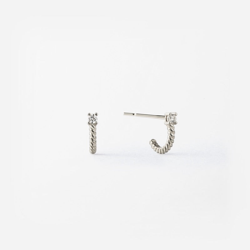 シルバー ツイスト スタッド ピアス / Silver Twist Stud Earrings