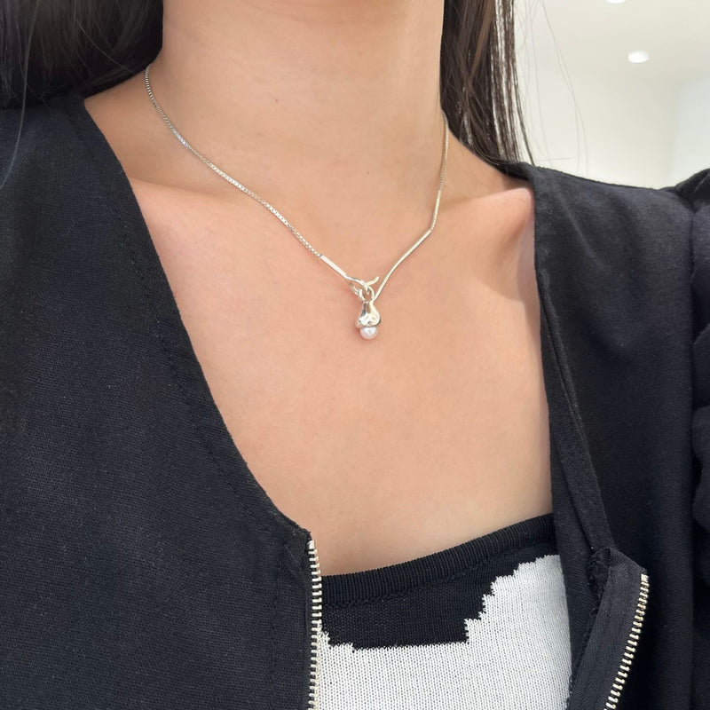 ベイビー パール ネックレス / Baby Pearl Necklace