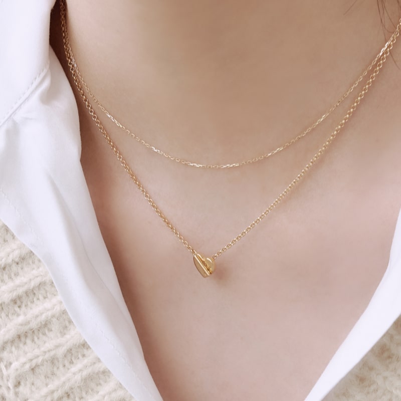 シルバー フラット ハート トグル バー ネックレス / Silver Flat Heart Toggle Bar Necklace